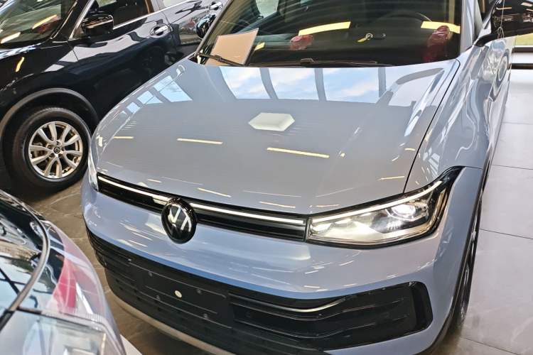 Used Volkswagen Tharu 2025 NewRui 300TSI Prestige Edition Front