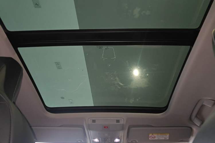 Used Volkswagen Tharu 2025 NewRui 300TSI Prestige Edition Headliner