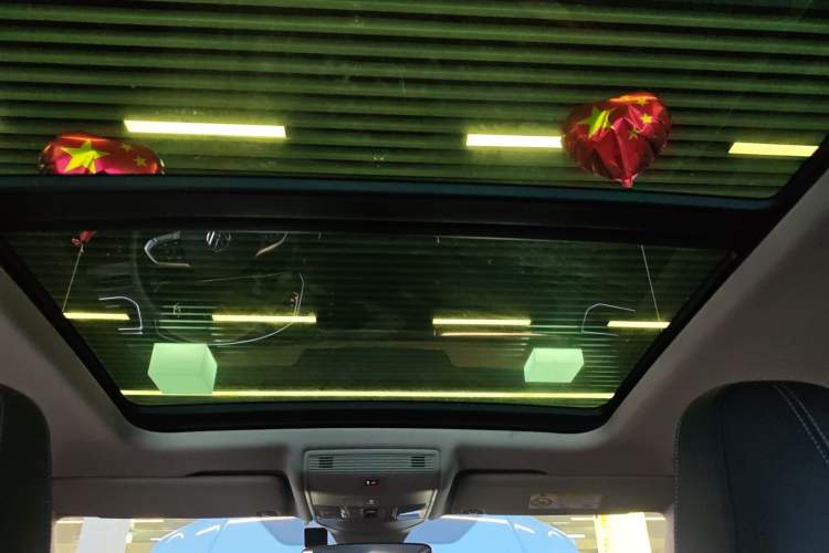 Used Volkswagen Tharu 2025 NewRui 300TSI Prestige Edition Headliner