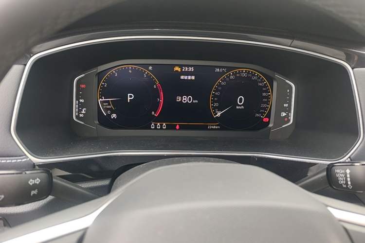 Used Volkswagen Tharu 2025 NewRui 300TSI Prestige Edition Instrument Cluster