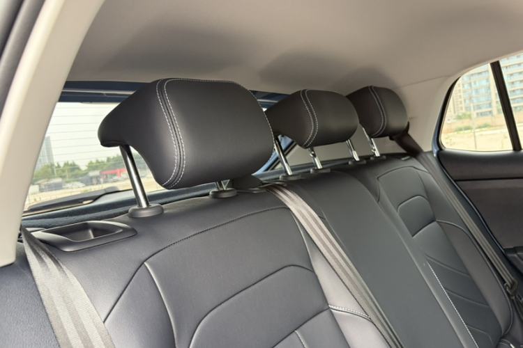 Used Volkswagen Tharu 2025 NewRui 300TSI Prestige Edition Interior 10