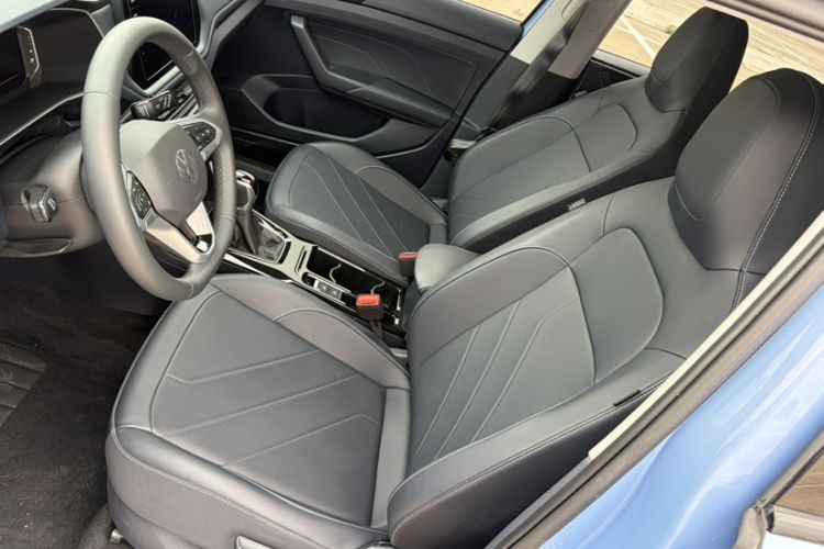 Used Volkswagen Tharu 2025 NewRui 300TSI Prestige Edition Interior 2