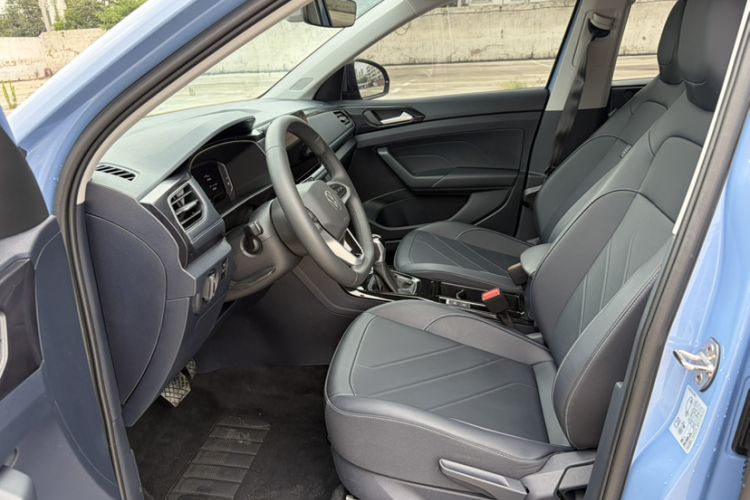 Used Volkswagen Tharu 2025 NewRui 300TSI Prestige Edition Interior 3