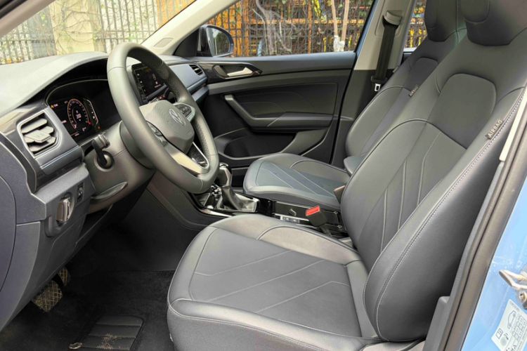 Used Volkswagen Tharu 2025 NewRui 300TSI Prestige Edition Interior 3