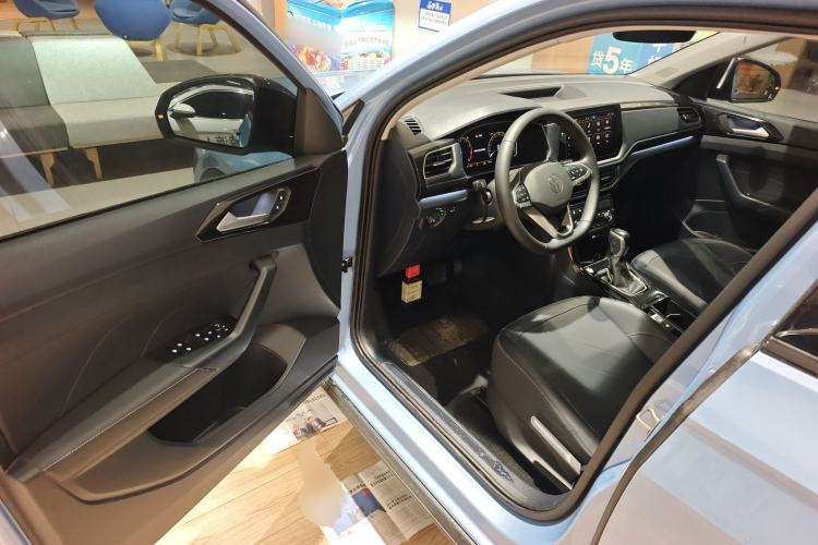 Used Volkswagen Tharu 2025 NewRui 300TSI Prestige Edition Interior 3