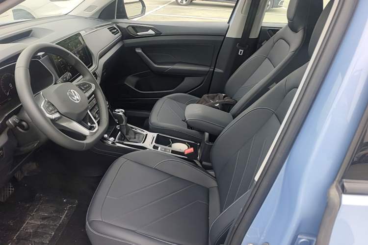 Used Volkswagen Tharu 2025 NewRui 300TSI Prestige Edition Left Front Seat
