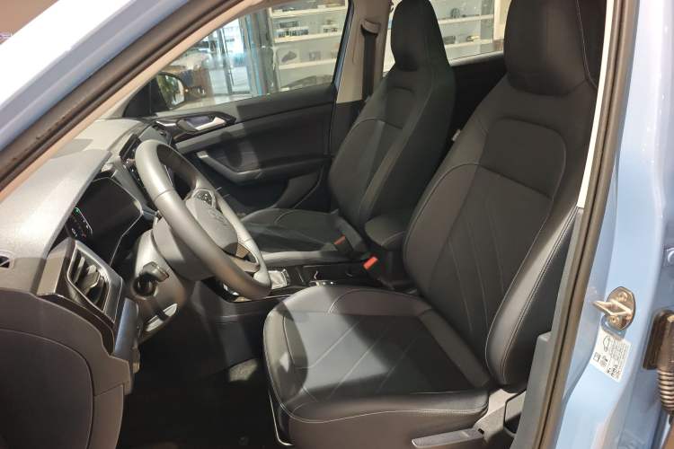 Used Volkswagen Tharu 2025 NewRui 300TSI Prestige Edition Left Front Seat
