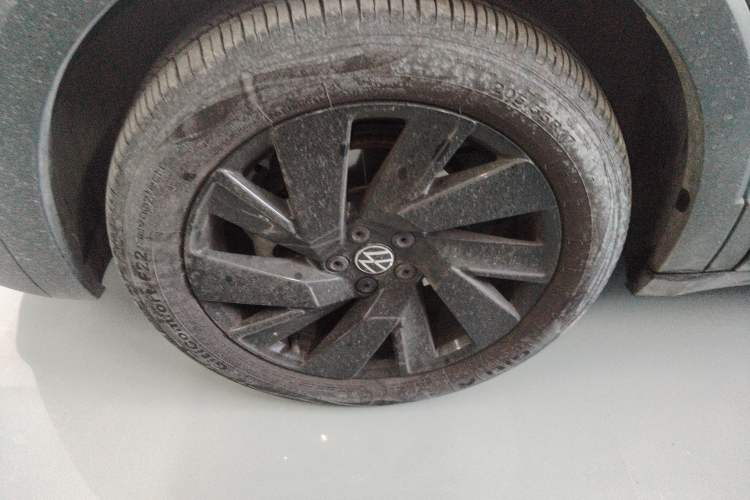 Used Volkswagen Tharu 2025 NewRui 300TSI Prestige Edition Left Front Wheel Hub