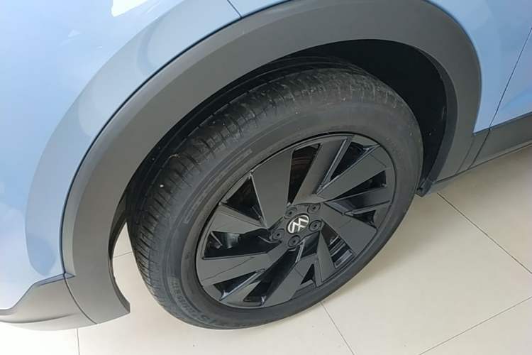 Used Volkswagen Tharu 2025 NewRui 300TSI Prestige Edition Left Front Wheel Hub