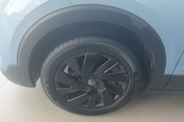 Used Volkswagen Tharu 2025 NewRui 300TSI Prestige Edition Left Front Wheel Hub