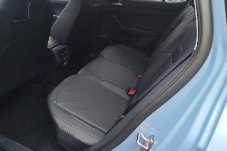 Used Volkswagen Tharu 2025 NewRui 300TSI Prestige Edition Left Rear Seat