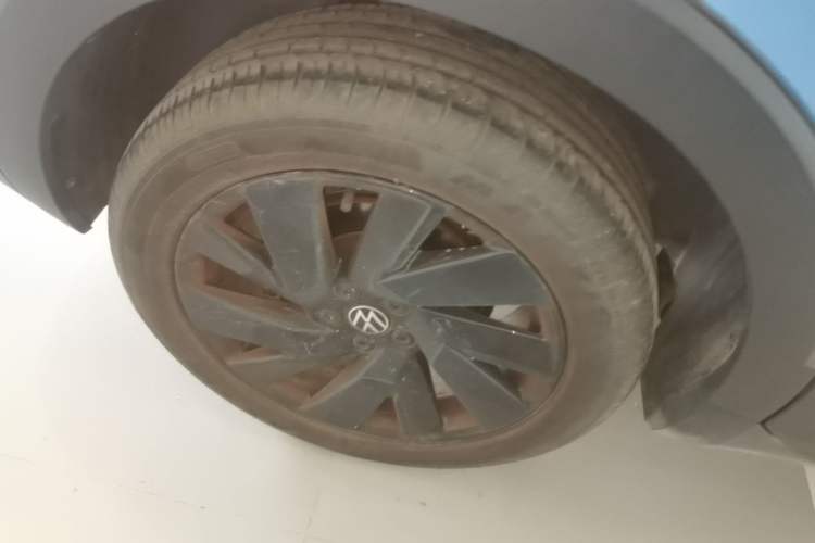 Used Volkswagen Tharu 2025 NewRui 300TSI Prestige Edition Right Rear Wheel Hub