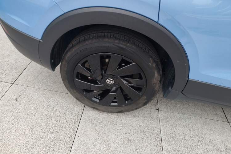 Used Volkswagen Tharu 2025 NewRui 300TSI Prestige Edition Right Rear Wheel Hub