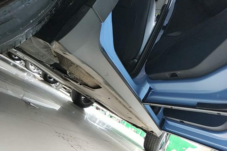 Used Volkswagen Tharu 2025 NewRui 300TSI Prestige Edition Right Side Sill