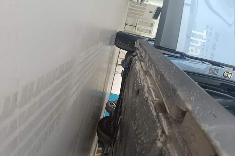 Used Volkswagen Tharu 2025 NewRui 300TSI Prestige Edition Right Side Sill