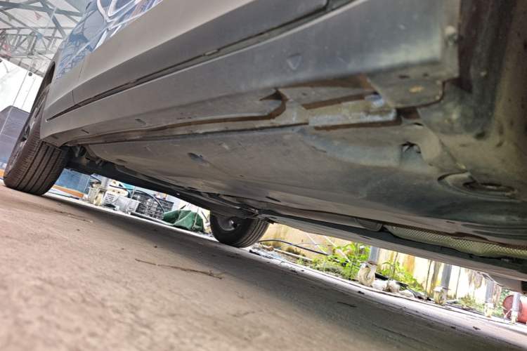 Used Volkswagen Tharu 2025 NewRui 300TSI Prestige Edition Right Side Sill