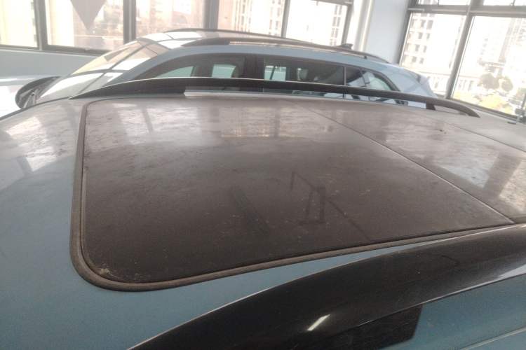 Used Volkswagen Tharu 2025 NewRui 300TSI Prestige Edition Roof
