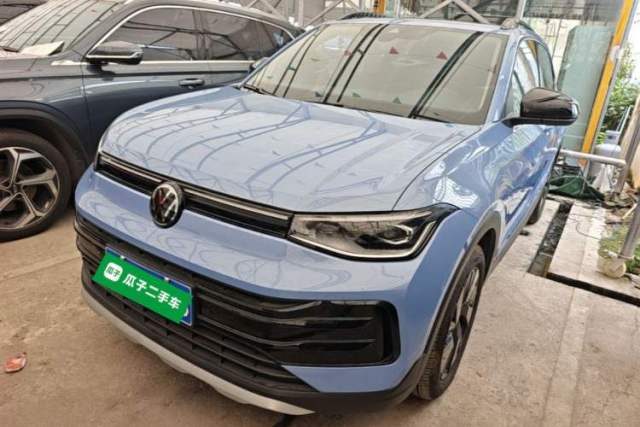 Volkswagen Tharu 2025 NewRui 300TSI Prestige Edition usado