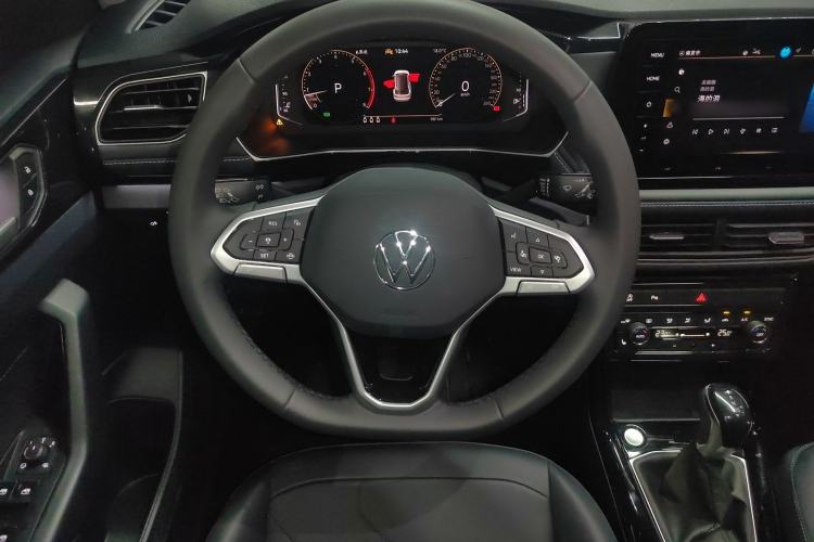 Used Volkswagen Tharu 2025 NewRui 300TSI Prestige Edition Steering Wheel