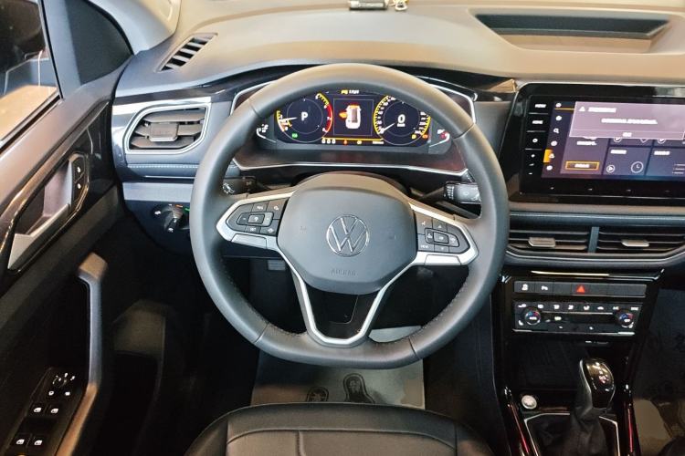 Used Volkswagen Tharu 2025 NewRui 300TSI Prestige Edition Steering Wheel