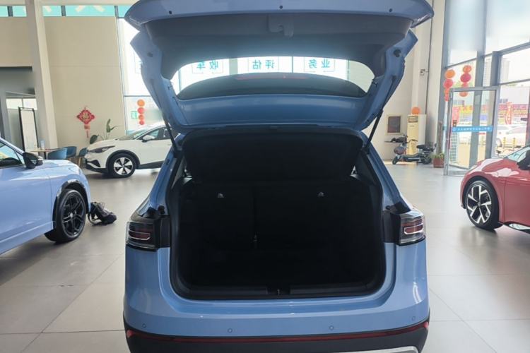 Used Volkswagen Tharu 2025 NewRui 300TSI Prestige Edition Trunk