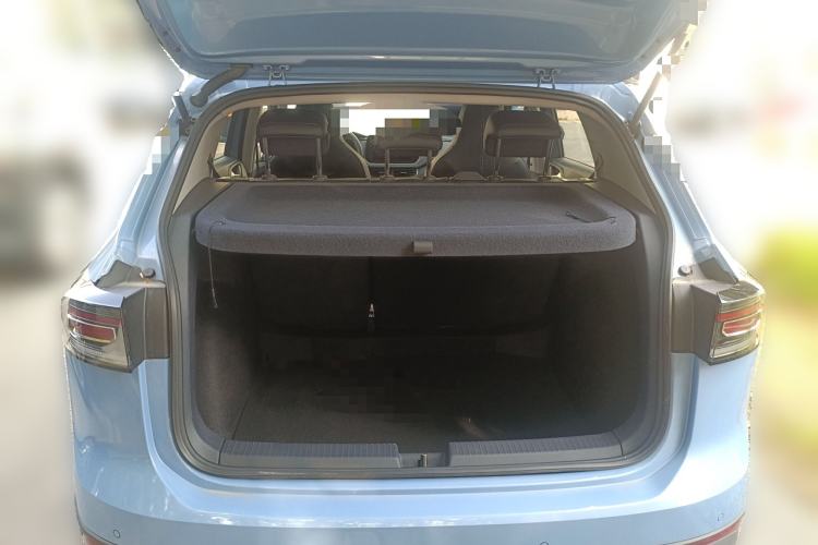 Used Volkswagen Tharu 2025 NewRui 300TSI Prestige Edition Trunk