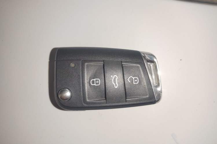 Used Volkswagen Tharu 2025 NewRui 300TSI Prestige Edition Vehicle Key
