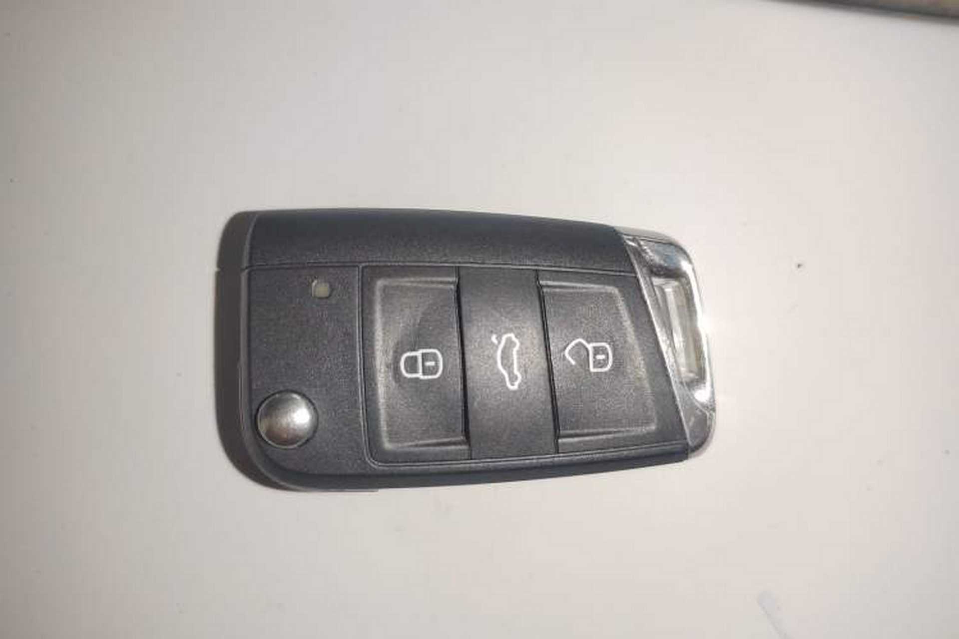 Used Volkswagen Tharu 2025 NewRui 300TSI Prestige Edition Vehicle Key