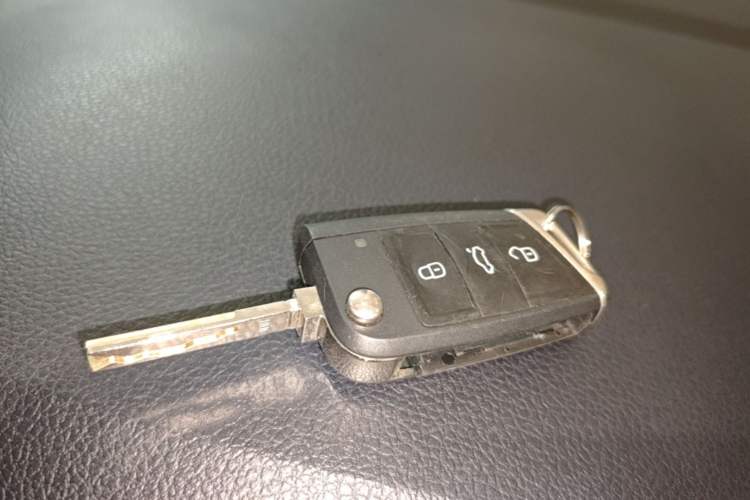 Used Volkswagen Tharu 2025 NewRui 300TSI Prestige Edition Vehicle Key