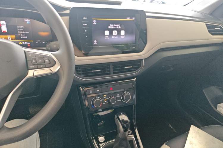 Used Volkswagen Tharu 2025 New Sharp 300TSI Ambitious Edition Audio And AC Panel