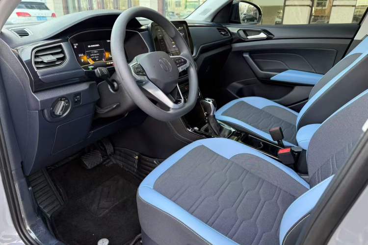 Used Volkswagen Tharu 2025 New Sharp 300TSI Ambitious Edition Interior 2