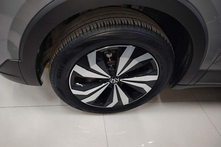 Used Volkswagen Tharu 2025 New Sharp 300TSI Ambitious Edition Left Front Wheel Hub