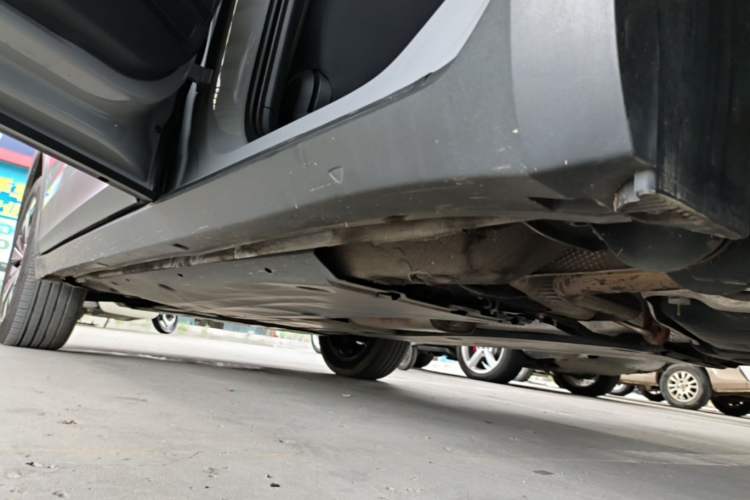 Used Volkswagen Tharu 2025 New Sharp 1.5L Sharp Edition Left Side Sill