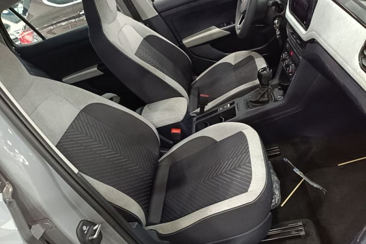 Used Volkswagen Tharu 2025 New Sharp 1.5L Sharp Edition Right Front Seat