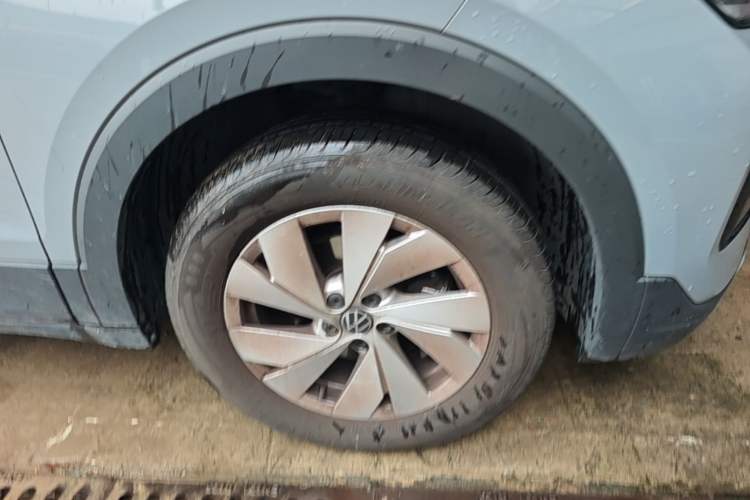 Used Volkswagen Tharu 2025 New Sharp 1.5L Sharp Edition Right Front Wheel Hub