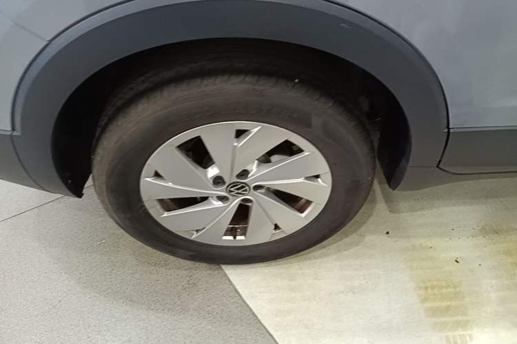 Used Volkswagen Tharu 2025 New Sharp 1.5L Sharp Edition Right Rear Wheel Hub