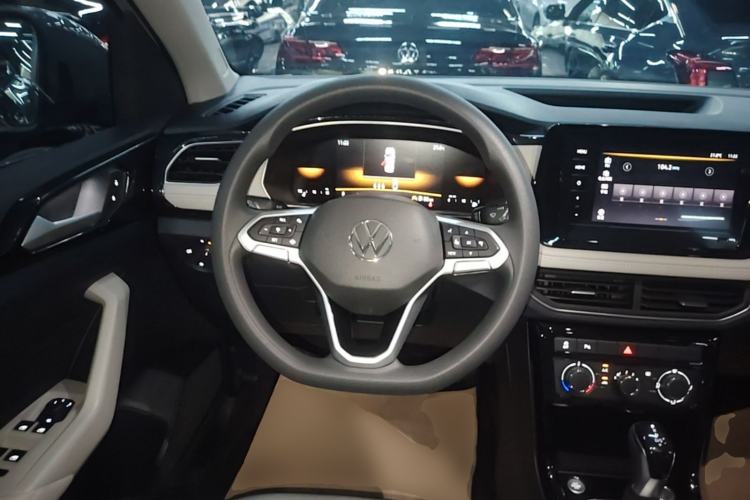 Used Volkswagen Tharu 2025 New Sharp 300TSI Ambitious Edition Steering Wheel