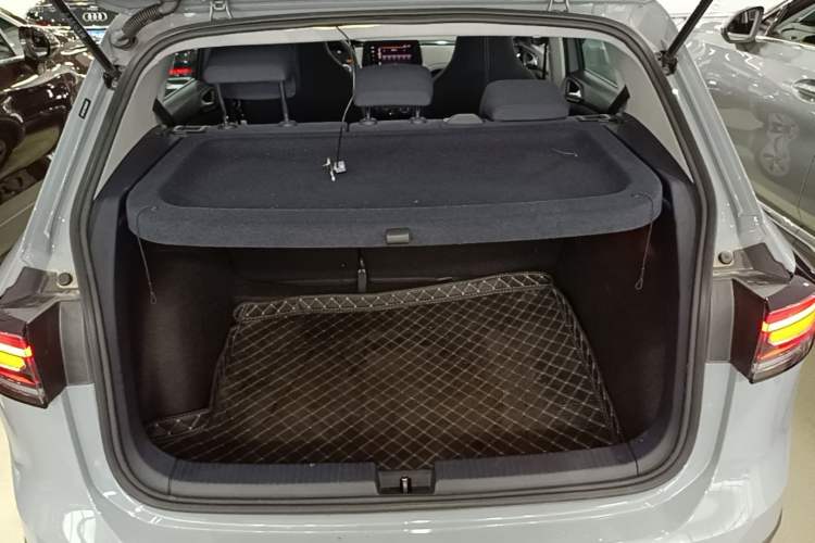 Used Volkswagen Tharu 2025 New Sharp 1.5L Sharp Edition Trunk