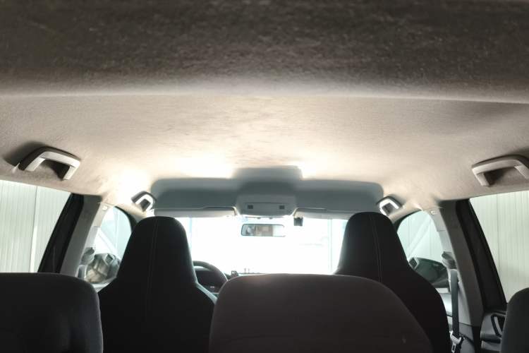 Used Volkswagen Tharu 2025 New Sharp 1.5L Sharp Edition Headliner