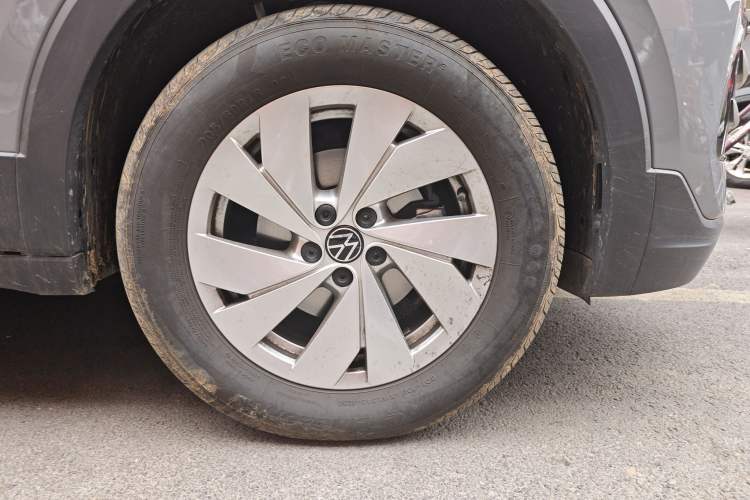 Used Volkswagen Tharu 2025 New Sharp 1.5L Sharp Edition Right Front Wheel Hub
