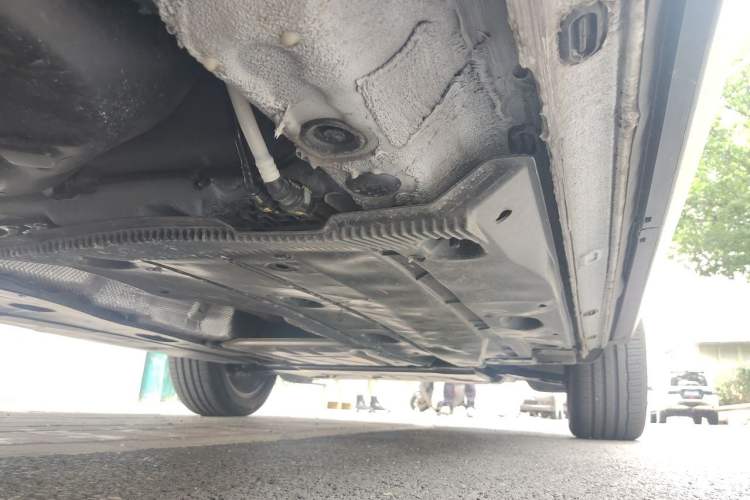 Used Volkswagen Tharu 2025 300TSI Two-Wheel-Drive Moonlight Edition Chassis Rear Right