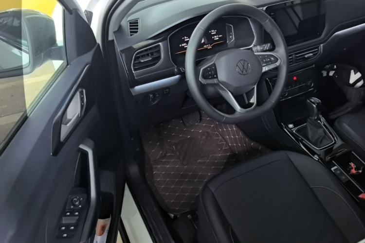 Used Volkswagen Tharu 2025 NewRui 300TSI Prestige Edition Driver Seat