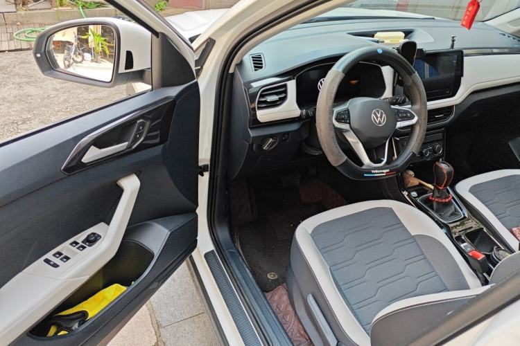 Used Volkswagen Tharu 2025 New Sharp 1.5L Ambitious Edition Driver Seat