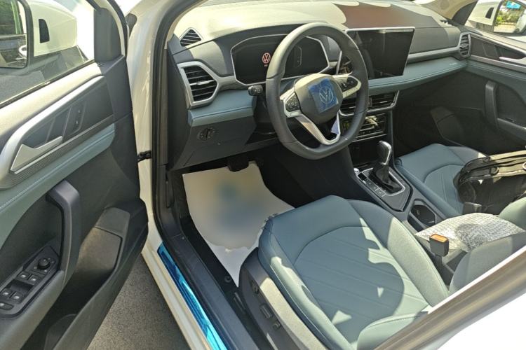 Used Volkswagen Tharu 2025 300TSI Two-Wheel-Drive Moonlight Edition Driver Seat