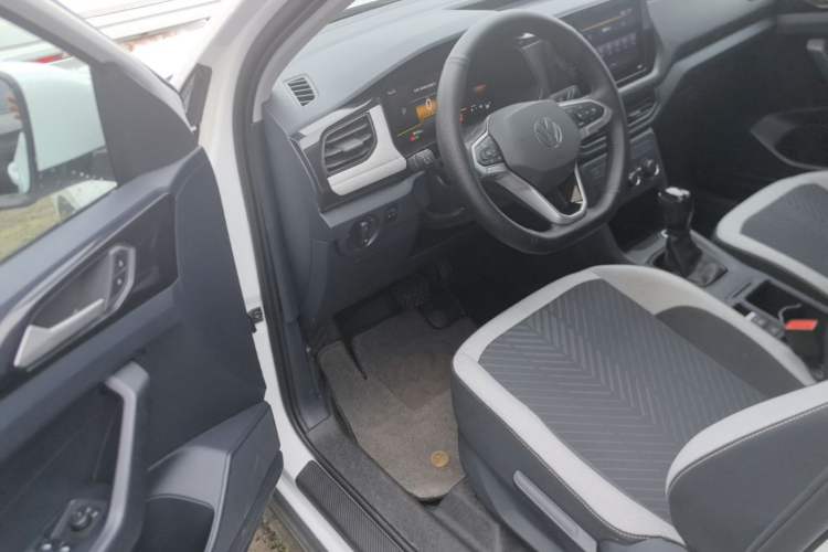 Used Volkswagen Tharu 2025 New Sharp 1.5L Sharp Edition Driver Seat