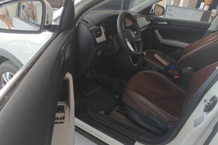 Used Volkswagen Tharu 2025 New Sharp 1.5L Ambitious Edition Driver Seat