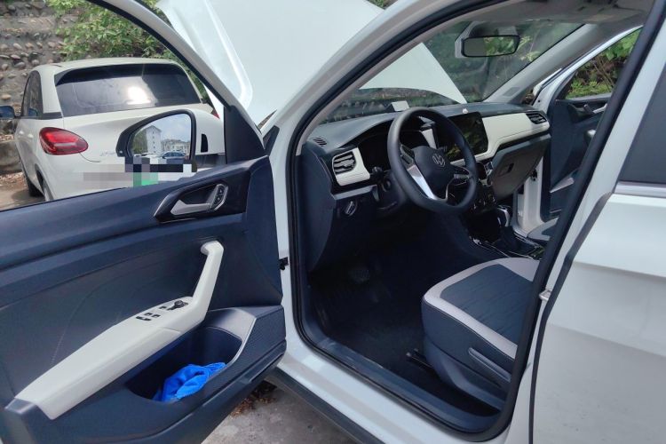 Used Volkswagen Tharu 2025 New Sharp 1.5L Ambitious Edition Driver Seat