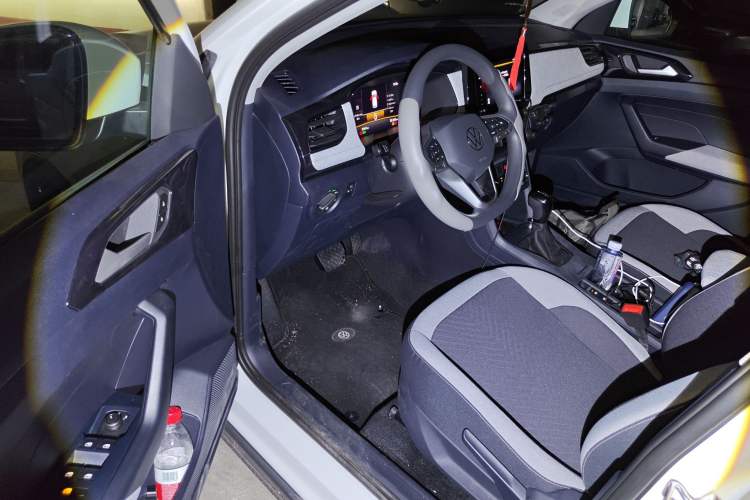 Used Volkswagen Tharu 2025 New Sharp 1.5L Sharp Edition Driver Seat