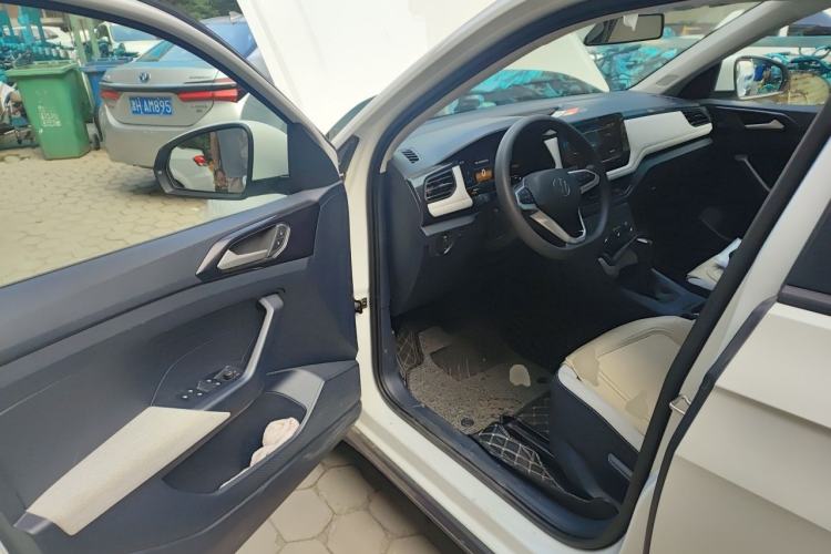 Used Volkswagen Tharu 2025 New Sharp 1.5L Sharp Edition Driver Seat