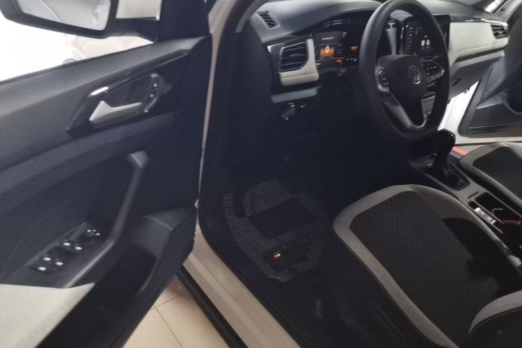 Used Volkswagen Tharu 2025 New Sharp 1.5L Sharp Edition Driver Seat